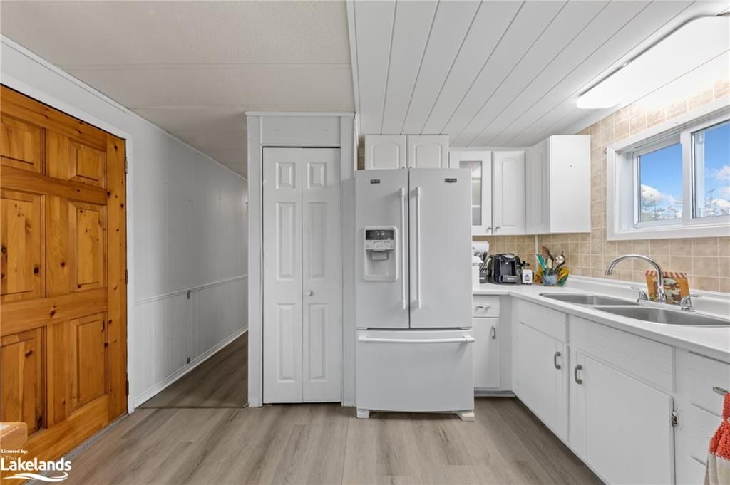 Photo 7 of Unit 6, 5263 Elliott Sideroad, Tay, Rural Tay — HOMEH