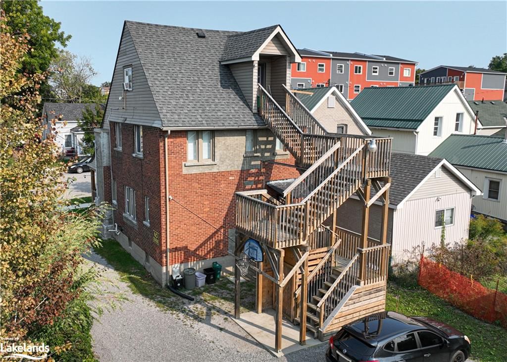 Photo 2 of 53 Elgin Street, Orillia, South Ward — HOMEH