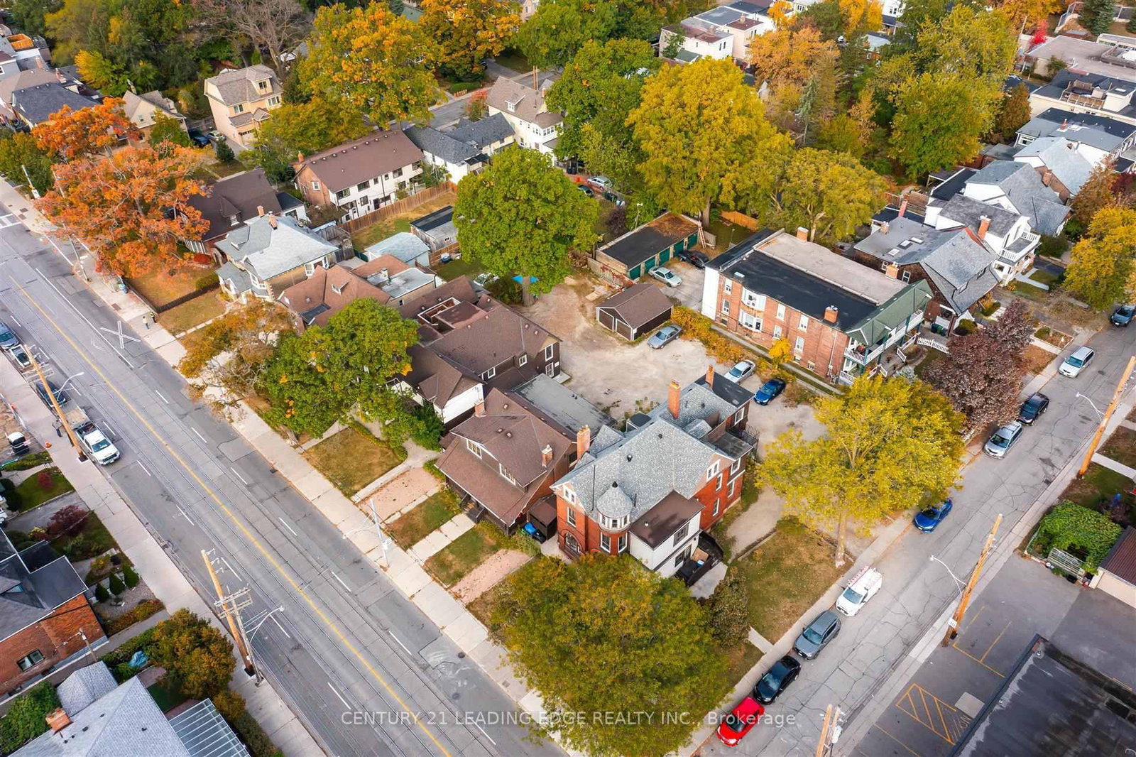 Photo 8 of 25-27 Norwood Rd, Toronto, East End-Danforth — HOMEH