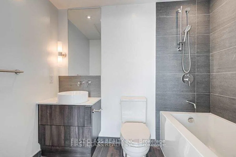 Photo 8 of Unit 4111, 161 Roehampton Avenue, Toronto, Mount Pleasant West — HOMEH