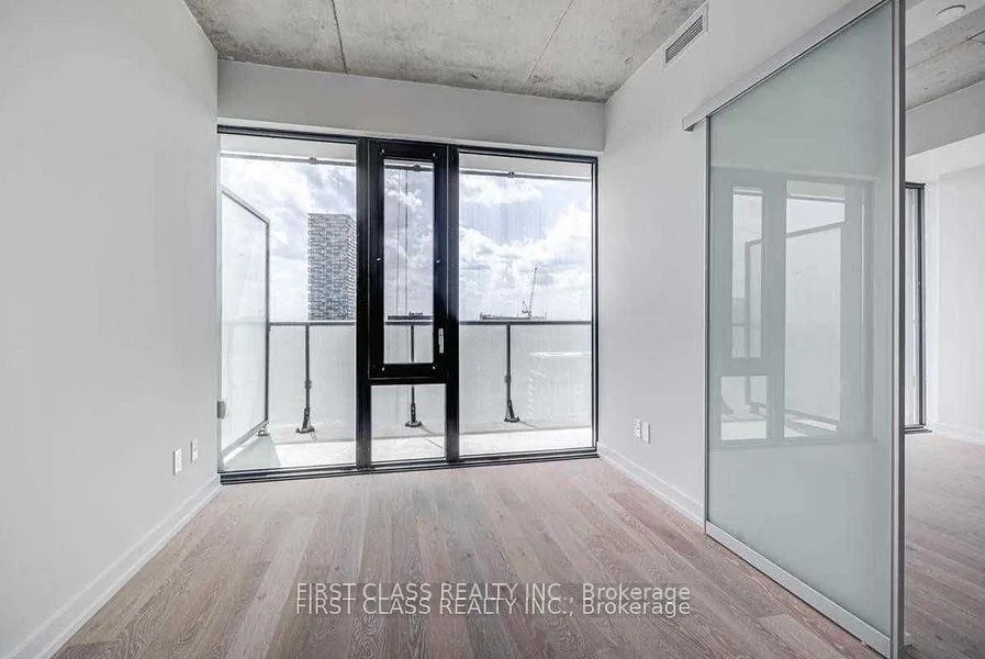 Photo 10 of Unit 4111, 161 Roehampton Avenue, Toronto, Mount Pleasant West — HOMEH