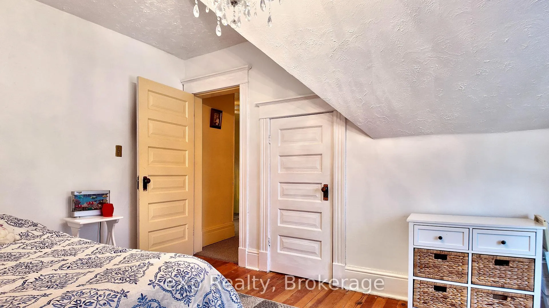 Photo 37 of 21 William Street N, Minto — HOMEH