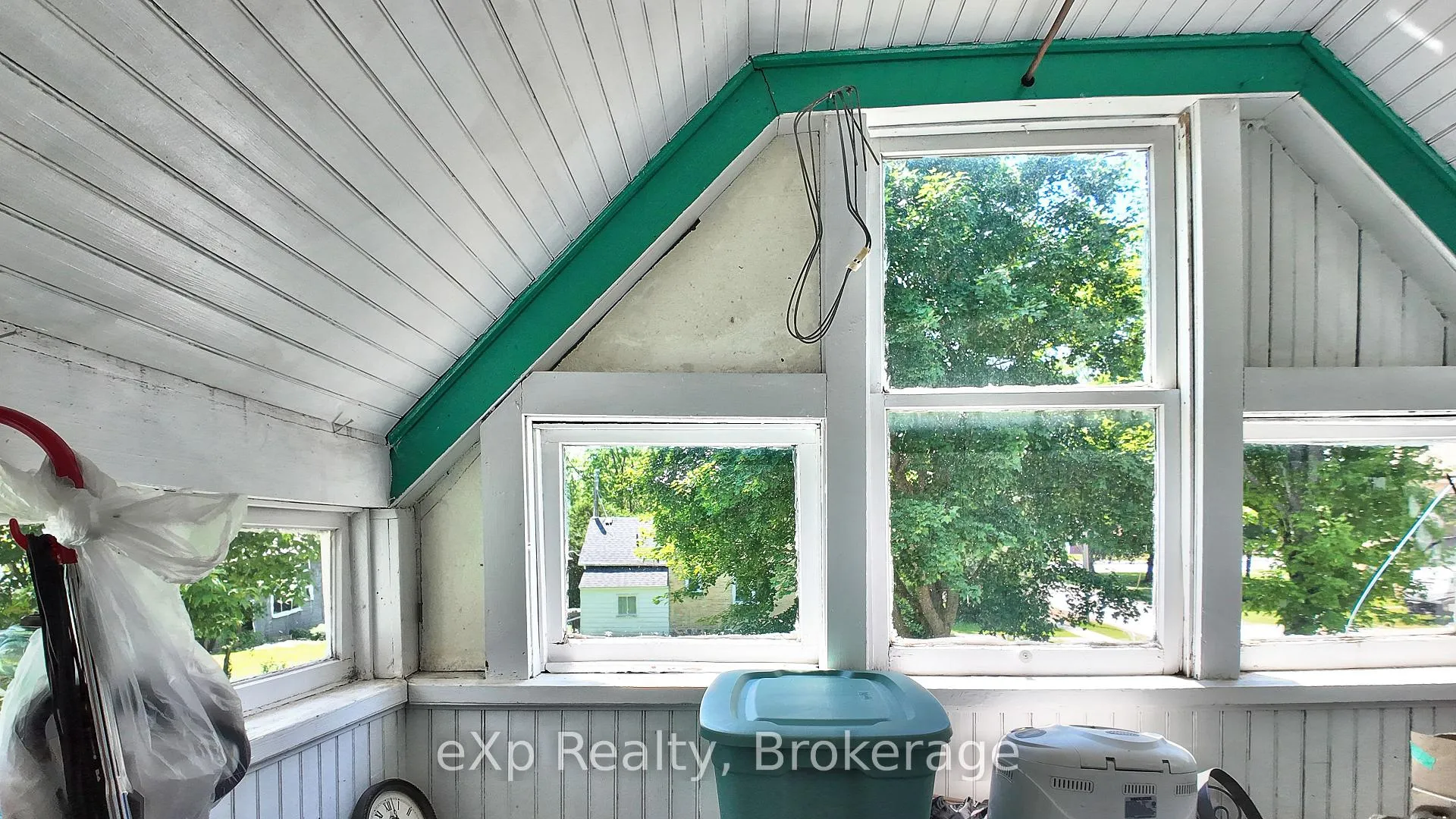 Photo 21 of 21 William Street N, Minto — HOMEH