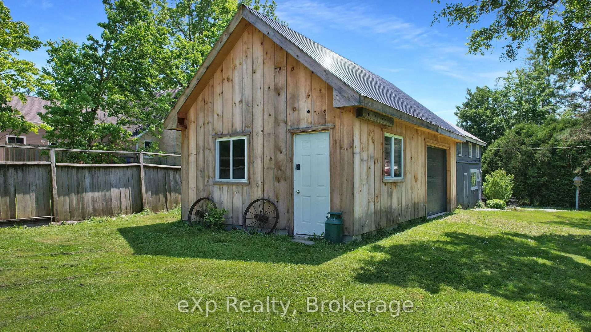 Photo 30 of 21 William Street N, Minto — HOMEH