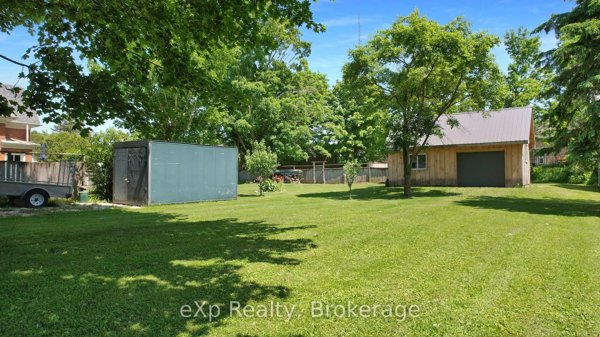 Photo 32 of 21 William Street N, Minto — HOMEH