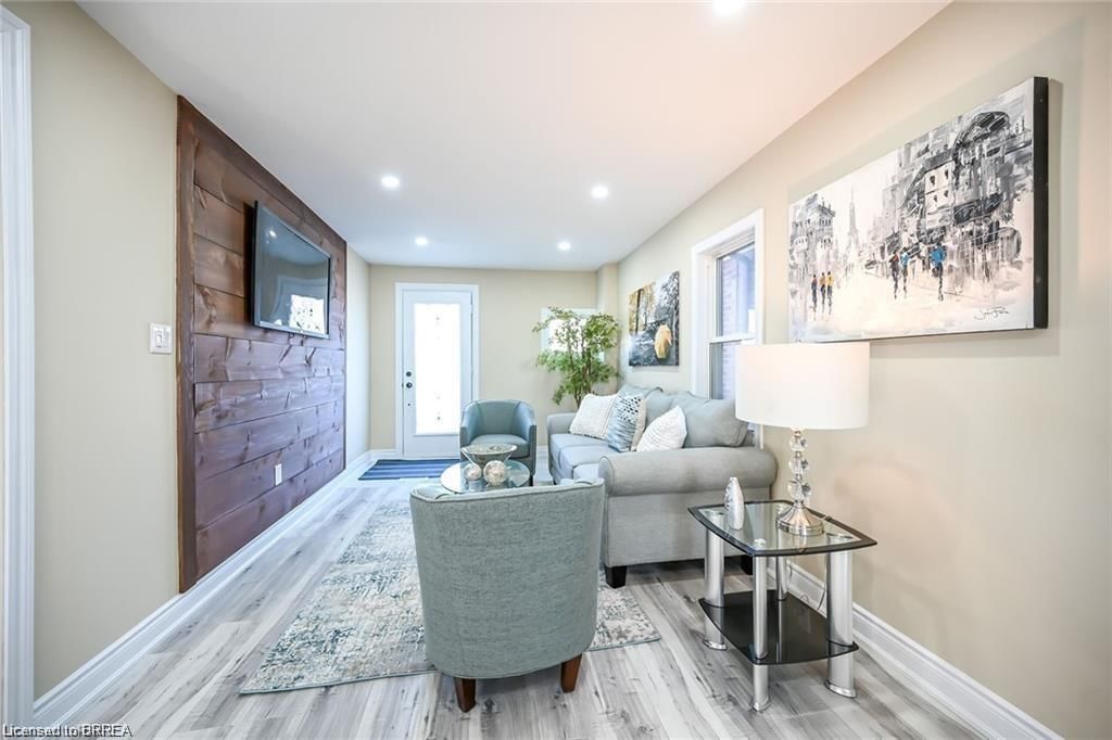 Photo 3 of Unit main, 1210 Dunsmure Road, Hamilton, McQuesten — HOMEH