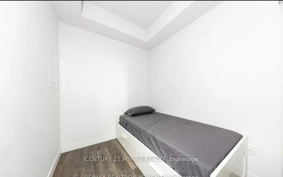 Photo 10 of Unit 4701, 8 Eglinton Avenue, Toronto, Mount Pleasant West — HOMEH
