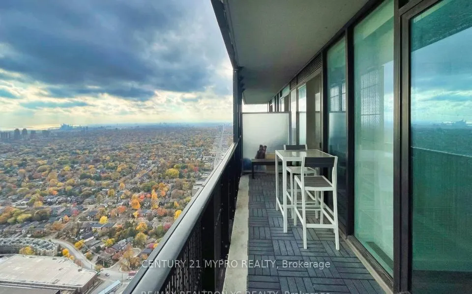 Photo 11 of Unit 4701, 8 Eglinton Avenue, Toronto, Mount Pleasant West — HOMEH