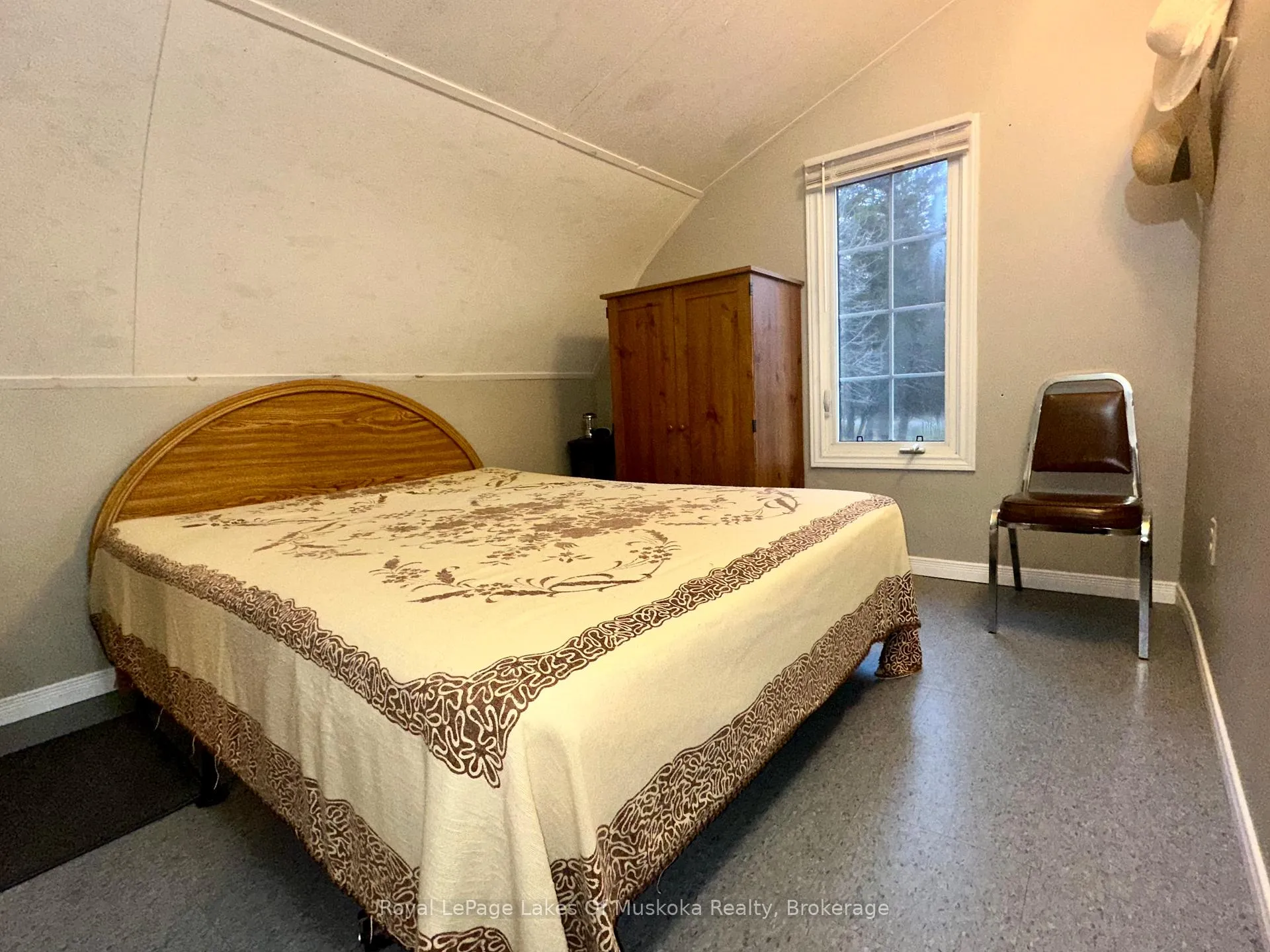 Photo 16 of 112 510 Highway, Magnetawan — HOMEH