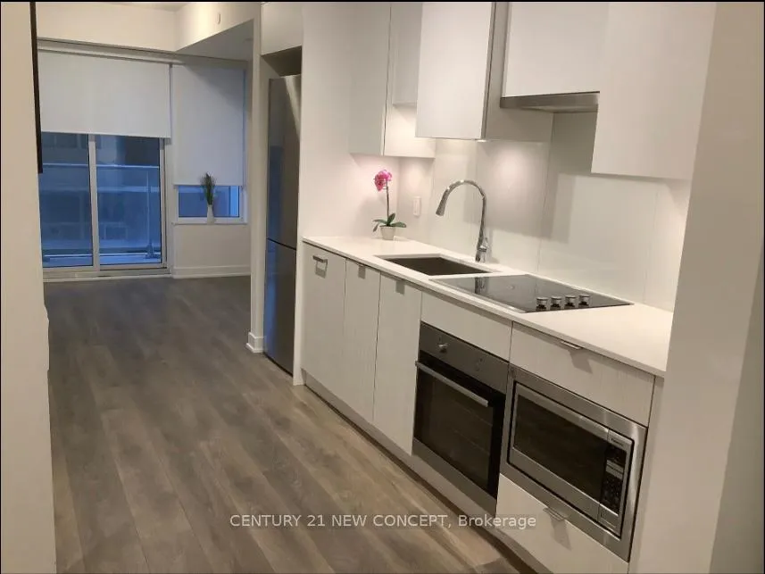 Photo 2 of Unit 907, 195 Redpath Avenue S, Toronto, Mount Pleasant West — HOMEH