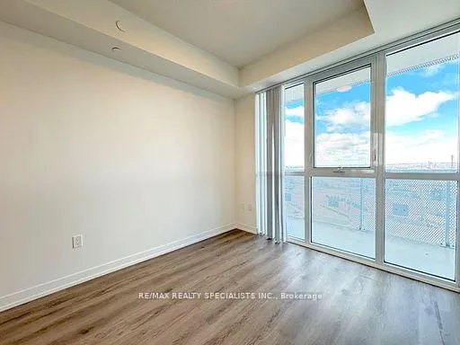 Photo 10 of Unit 908, 225 Commerce Street W, Vaughan, Vaughan Corporate Centre — HOMEH