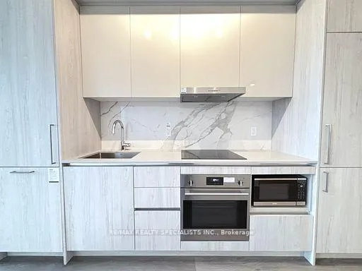 Photo 17 of Unit 908, 225 Commerce Street W, Vaughan, Vaughan Corporate Centre — HOMEH