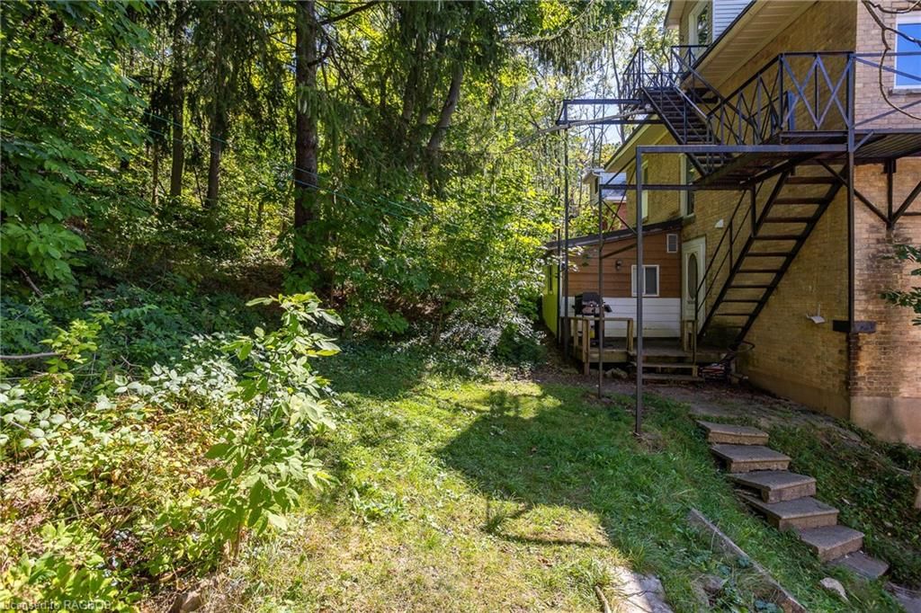 Photo 9 of 855 5th Avenue A, Owen Sound — HOMEH