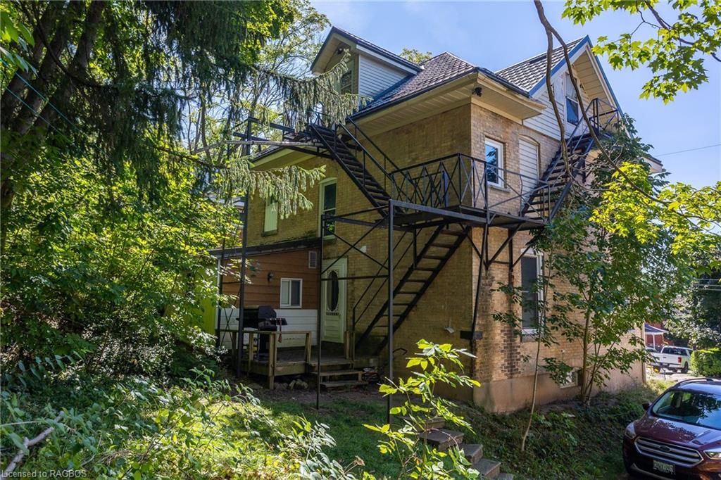 Photo 10 of 855 5th Avenue A, Owen Sound — HOMEH