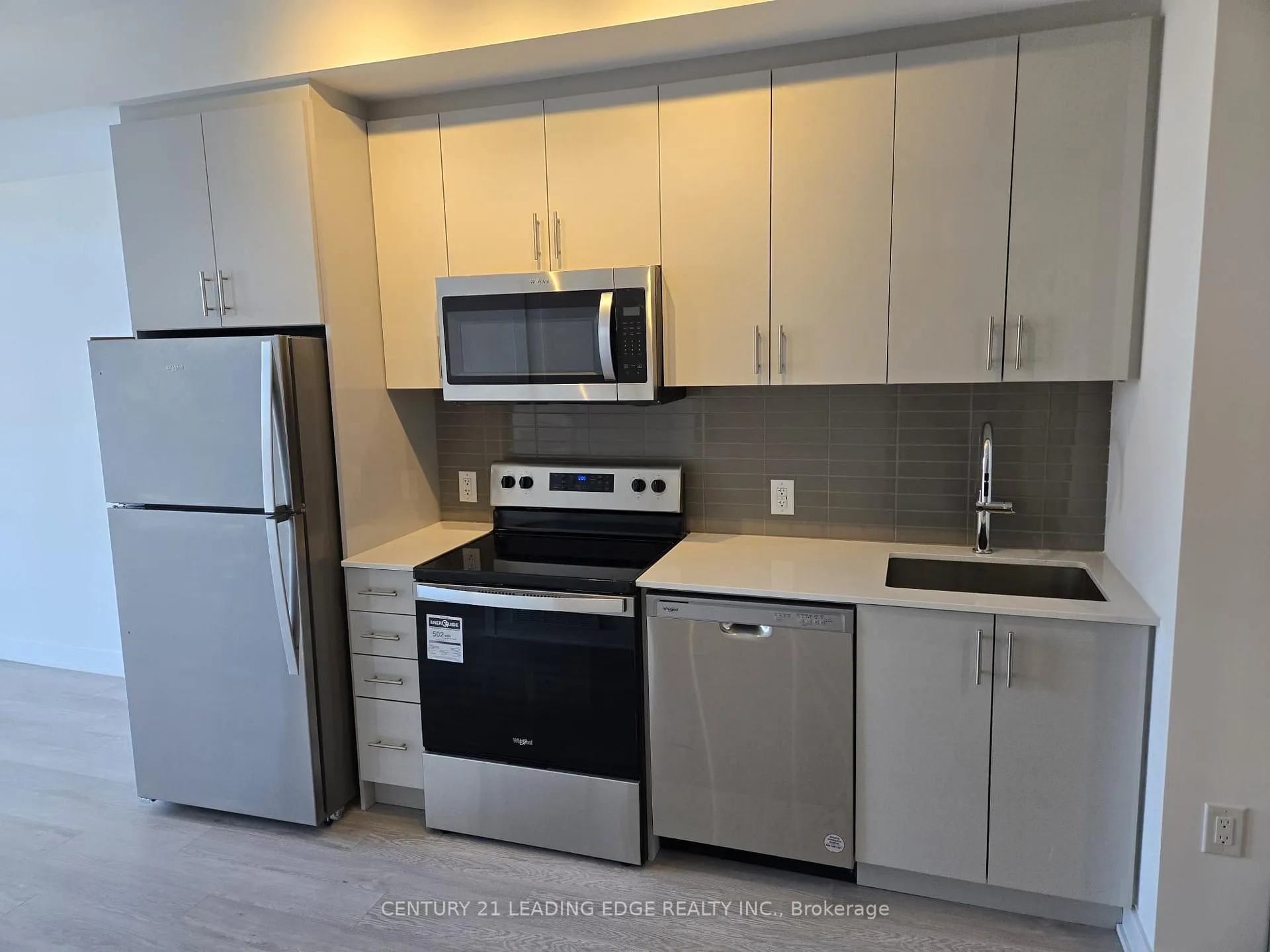Photo 16 of Unit 211, 2782 Barton Street E, Hamilton, Riverdale — HOMEH