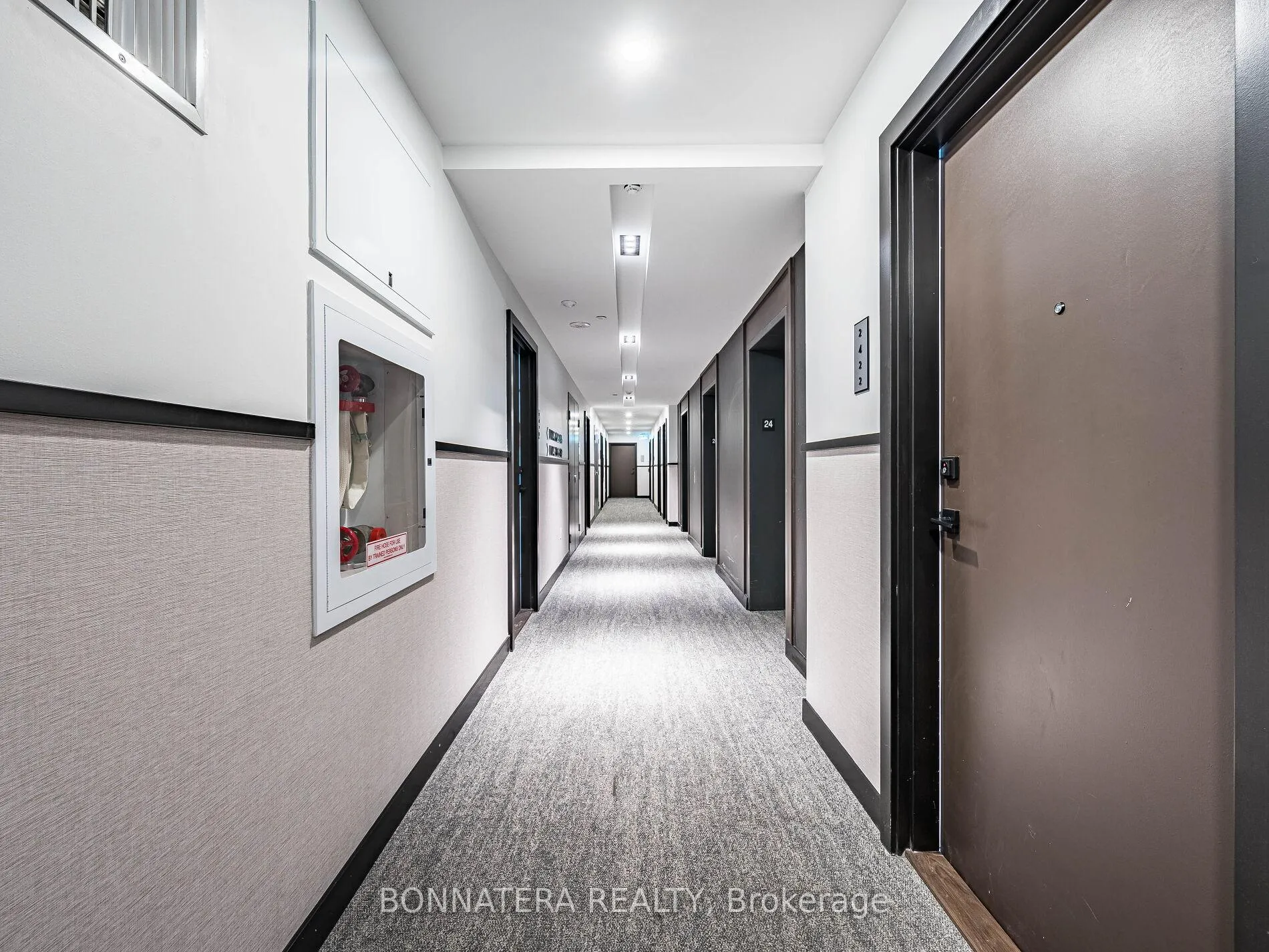 Photo 5 of Unit 2424, 498 Caldari Road, Vaughan, Concord — HOMEH