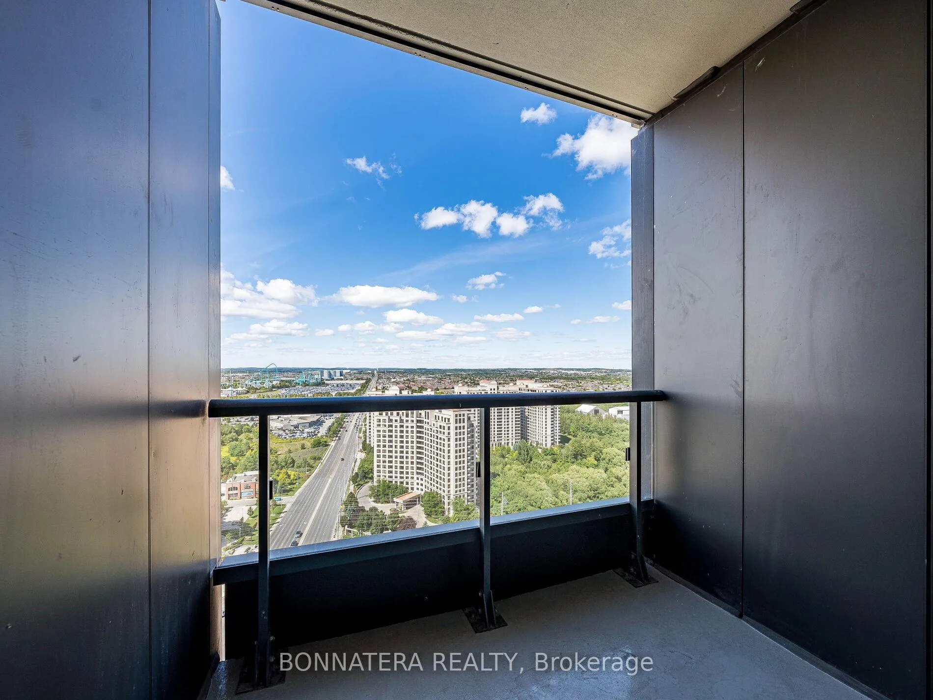 Photo 33 of Unit 2424, 498 Caldari Road, Vaughan, Concord — HOMEH