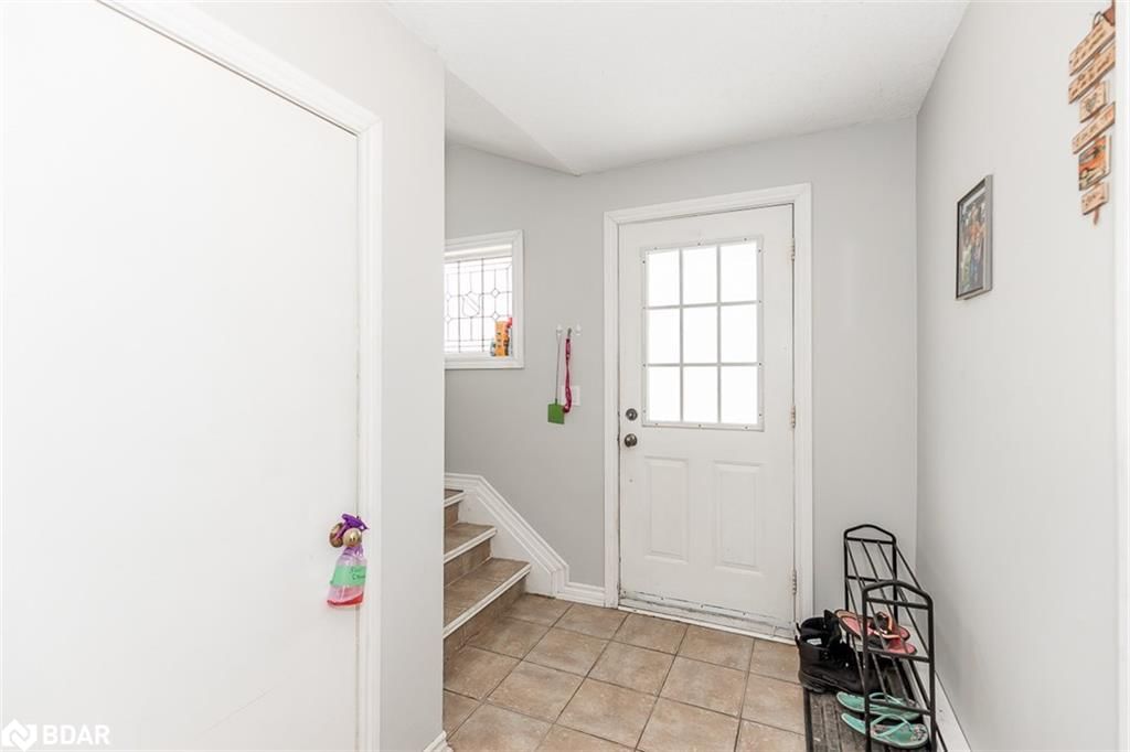 Photo 3 of 438 Hugel Avenue, Midland, East of King Street — HOMEH