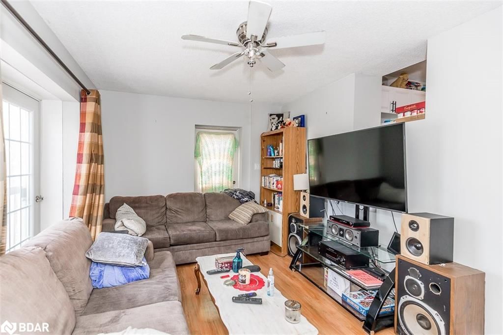 Photo 9 of 438 Hugel Avenue, Midland, East of King Street — HOMEH