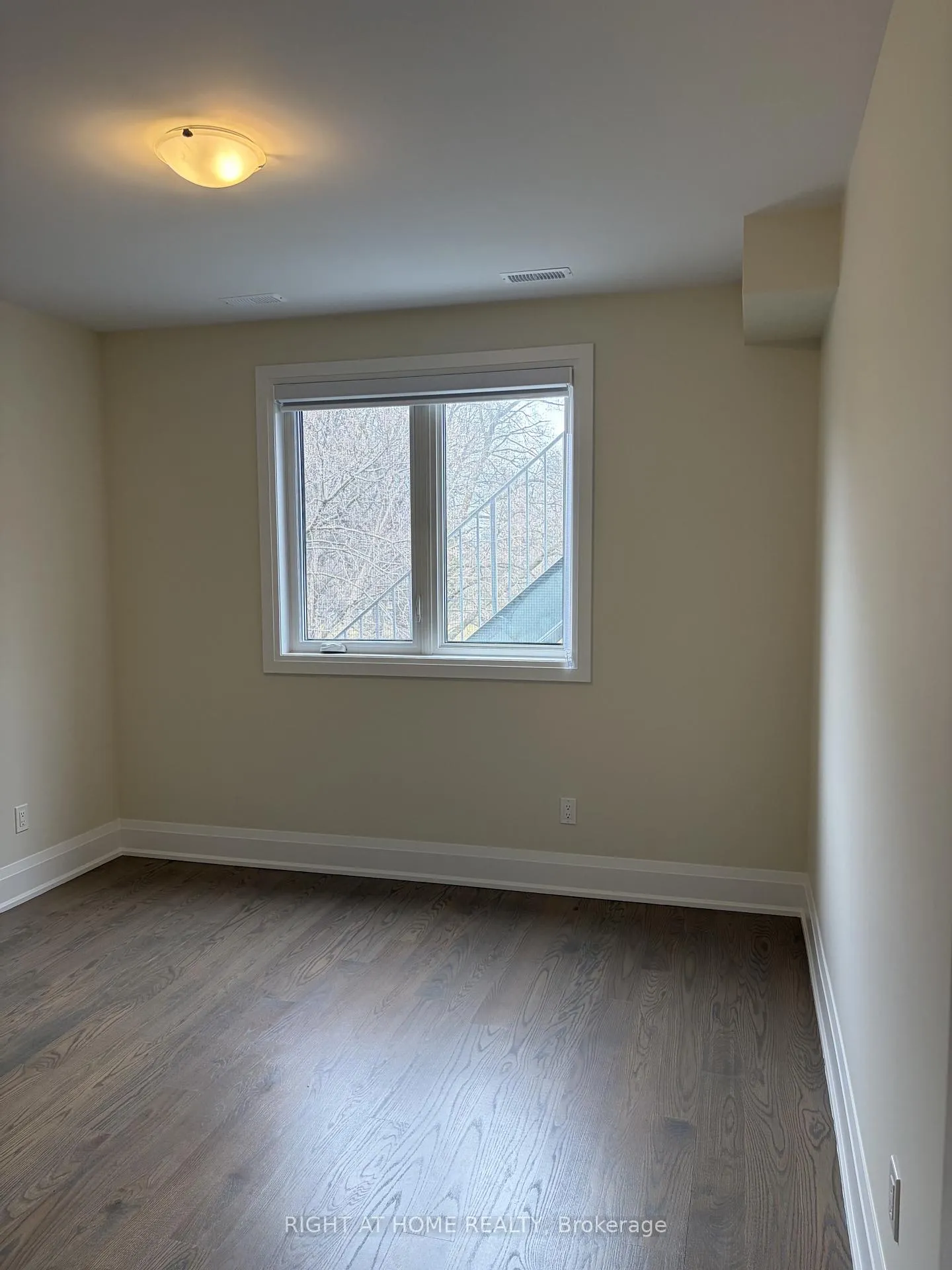 Photo 7 of Unit Apt 2, 225 Mcroberts Avenue, Toronto, Corso Italia-Davenport — HOMEH