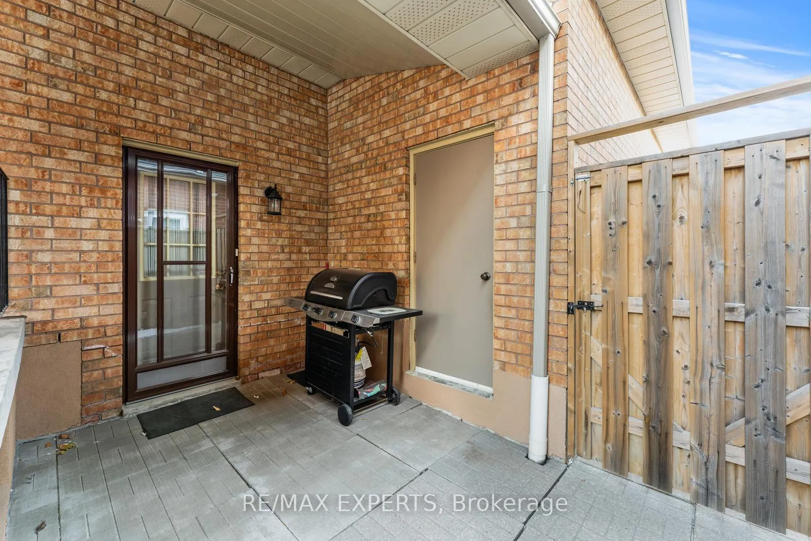 Photo 30 of 92 Mapes Avenue, Vaughan, West Woodbridge — HOMEH