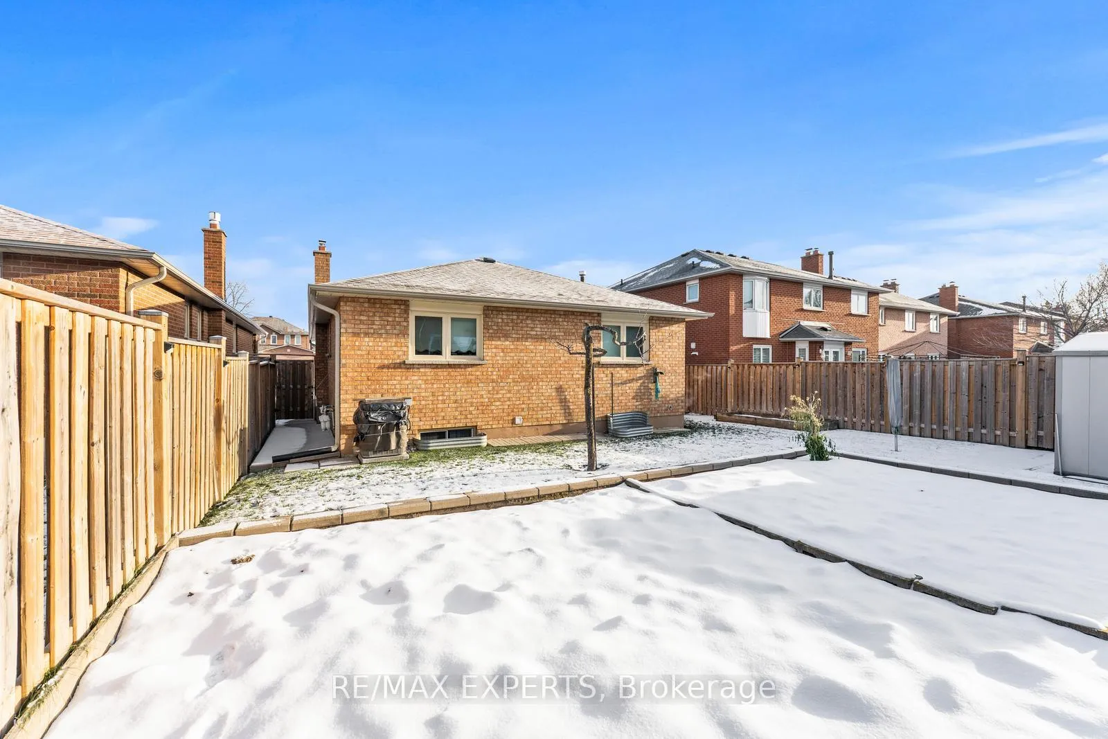 Photo 33 of 92 Mapes Avenue, Vaughan, West Woodbridge — HOMEH