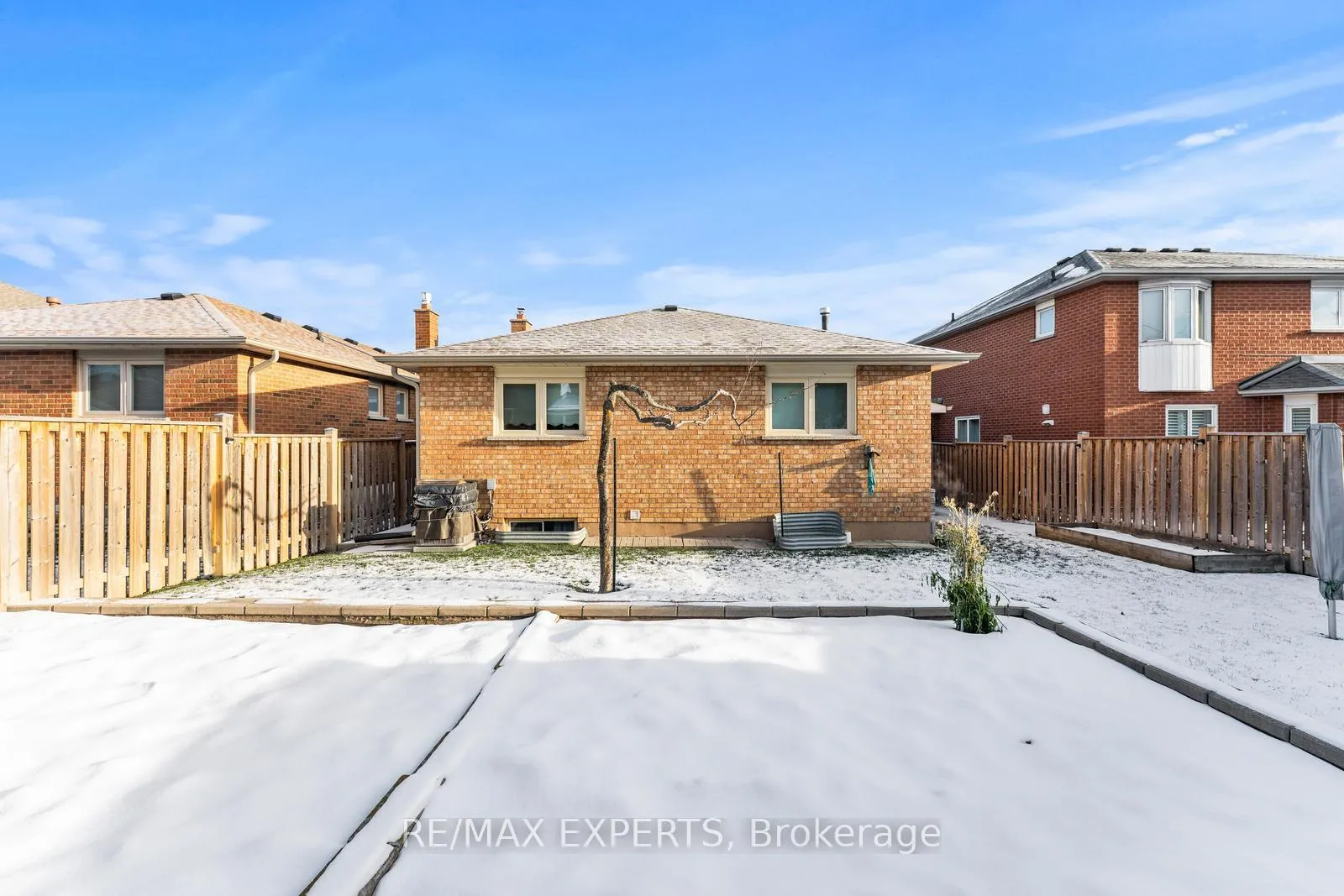 Photo 34 of 92 Mapes Avenue, Vaughan, West Woodbridge — HOMEH