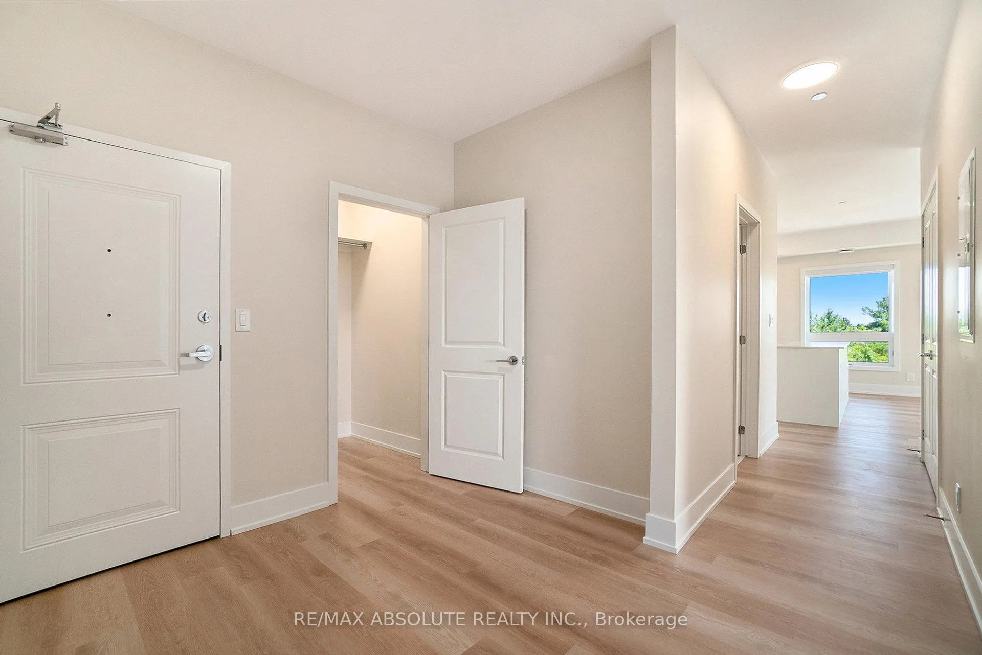 Photo 17 of Unit 102, 12 Thomas Street S, Arnprior — HOMEH