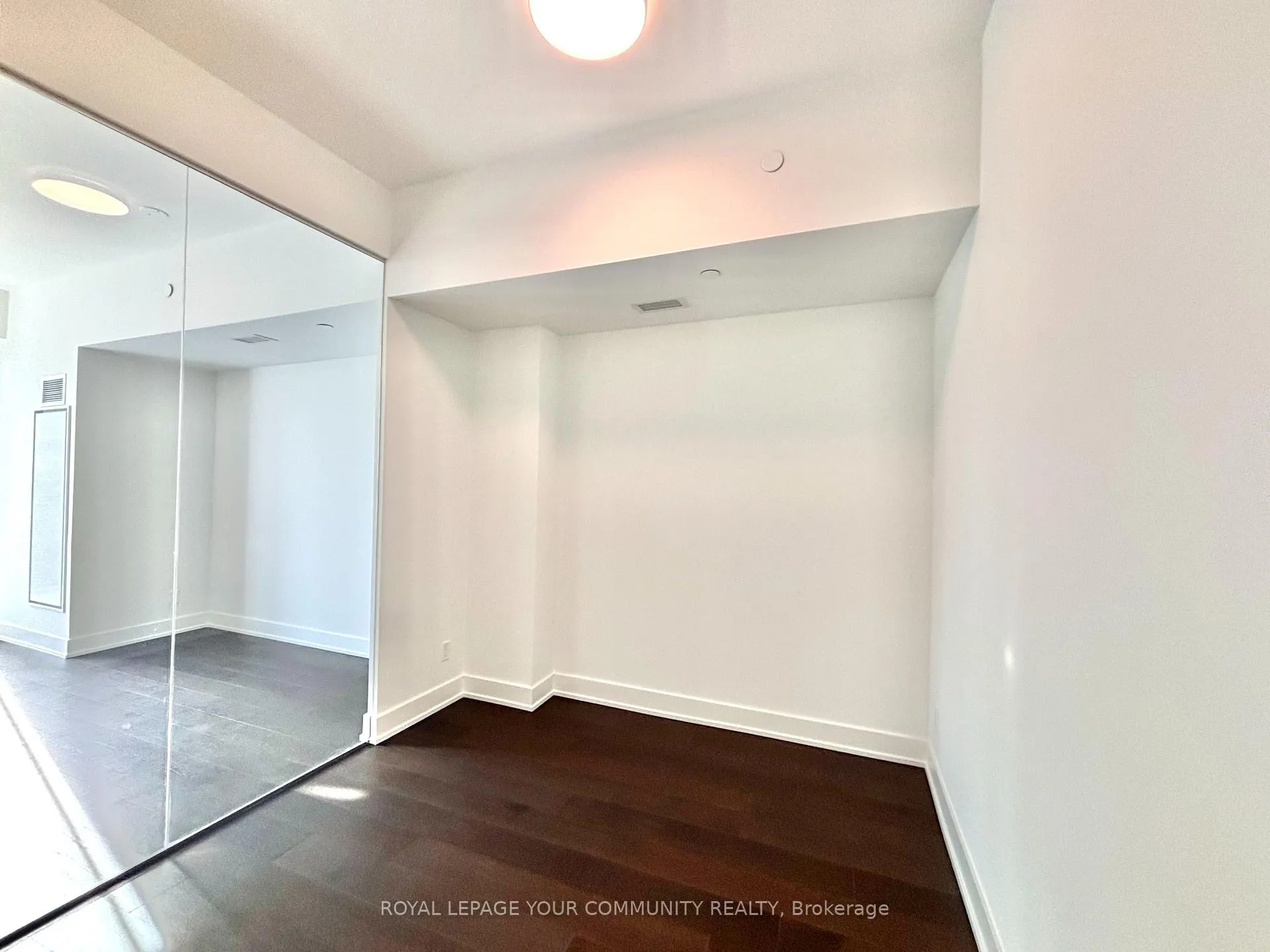 Photo 11 of Unit 306, 8 Manor Road, Toronto, Yonge-Eglinton — HOMEH