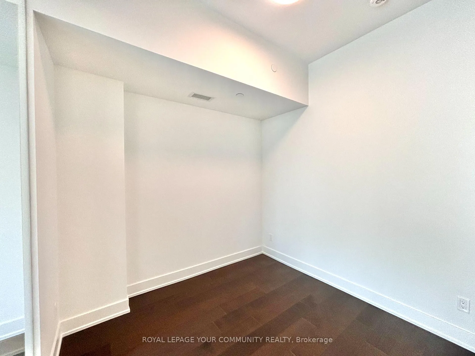 Photo 12 of Unit 306, 8 Manor Road, Toronto, Yonge-Eglinton — HOMEH