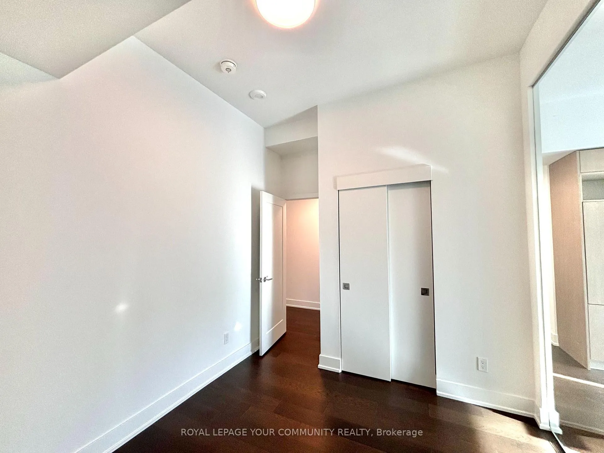 Photo 13 of Unit 306, 8 Manor Road, Toronto, Yonge-Eglinton — HOMEH