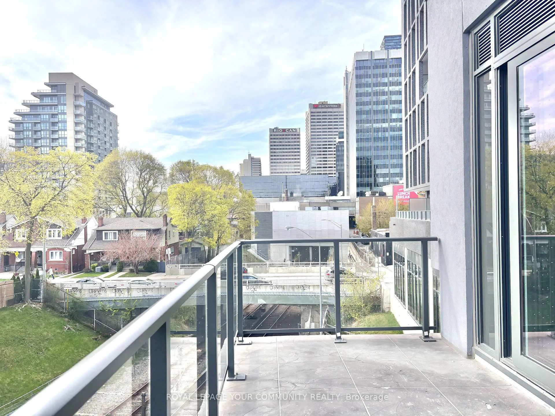 Photo 22 of Unit 306, 8 Manor Road, Toronto, Yonge-Eglinton — HOMEH