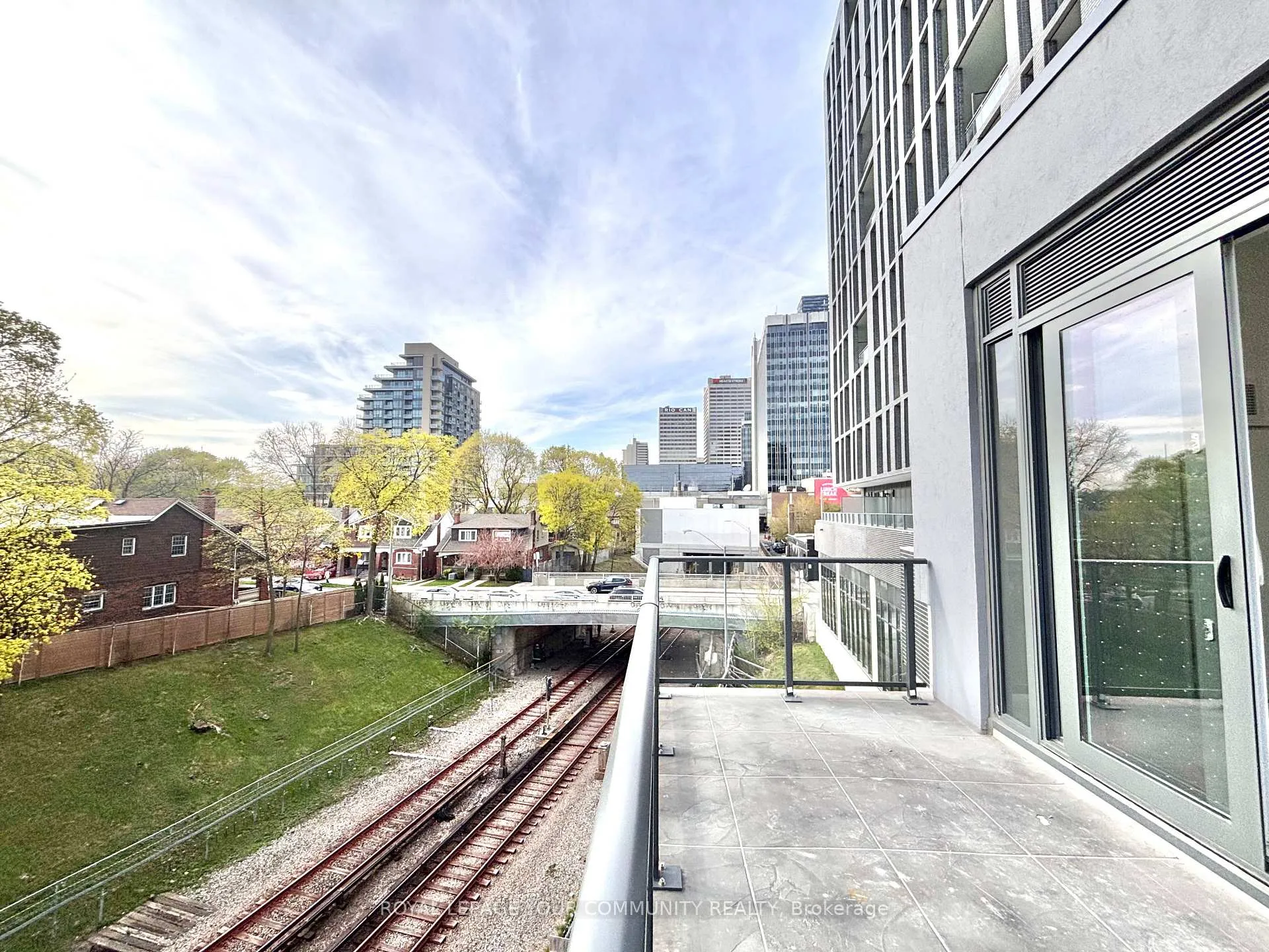 Photo 23 of Unit 306, 8 Manor Road, Toronto, Yonge-Eglinton — HOMEH