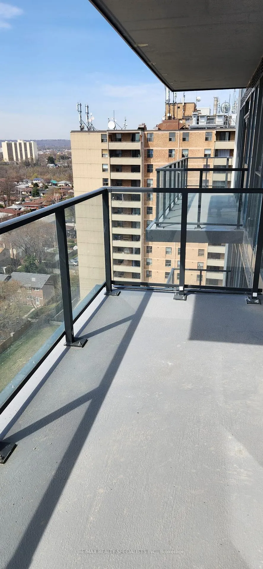 Photo 22 of Unit 1305, 2782 Barton Street E, Hamilton, Riverdale — HOMEH