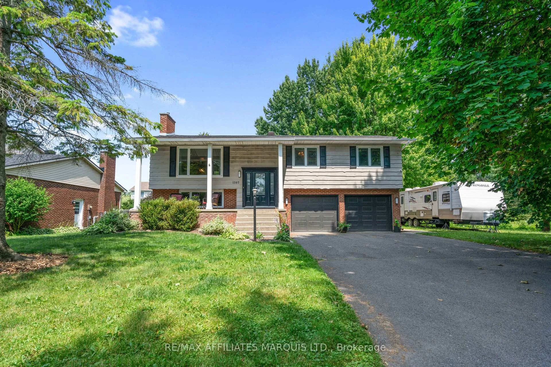 Photo 1 of 1507 Catherine Street, Cornwall — HOMEH