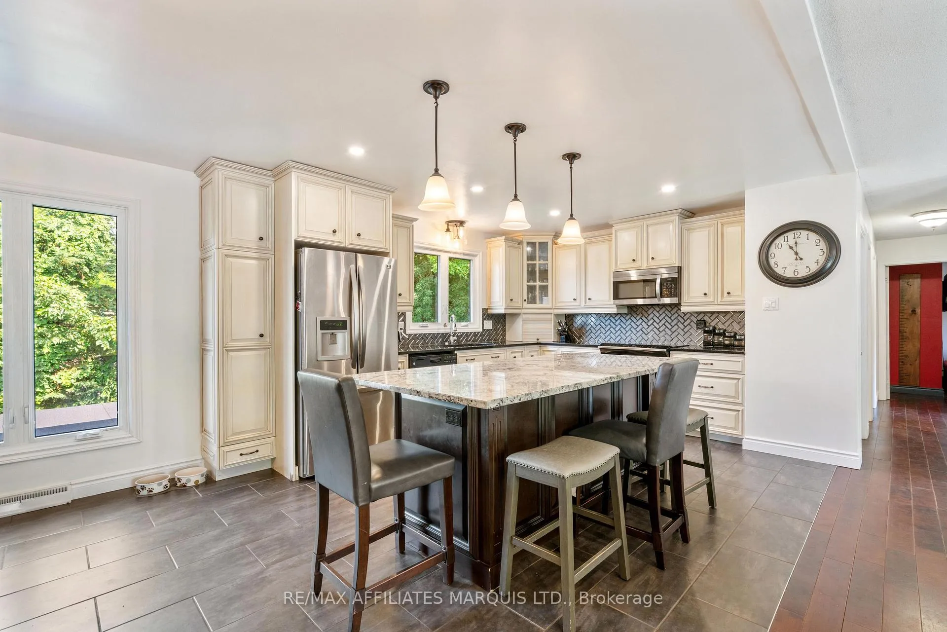 Photo 7 of 1507 Catherine Street, Cornwall — HOMEH