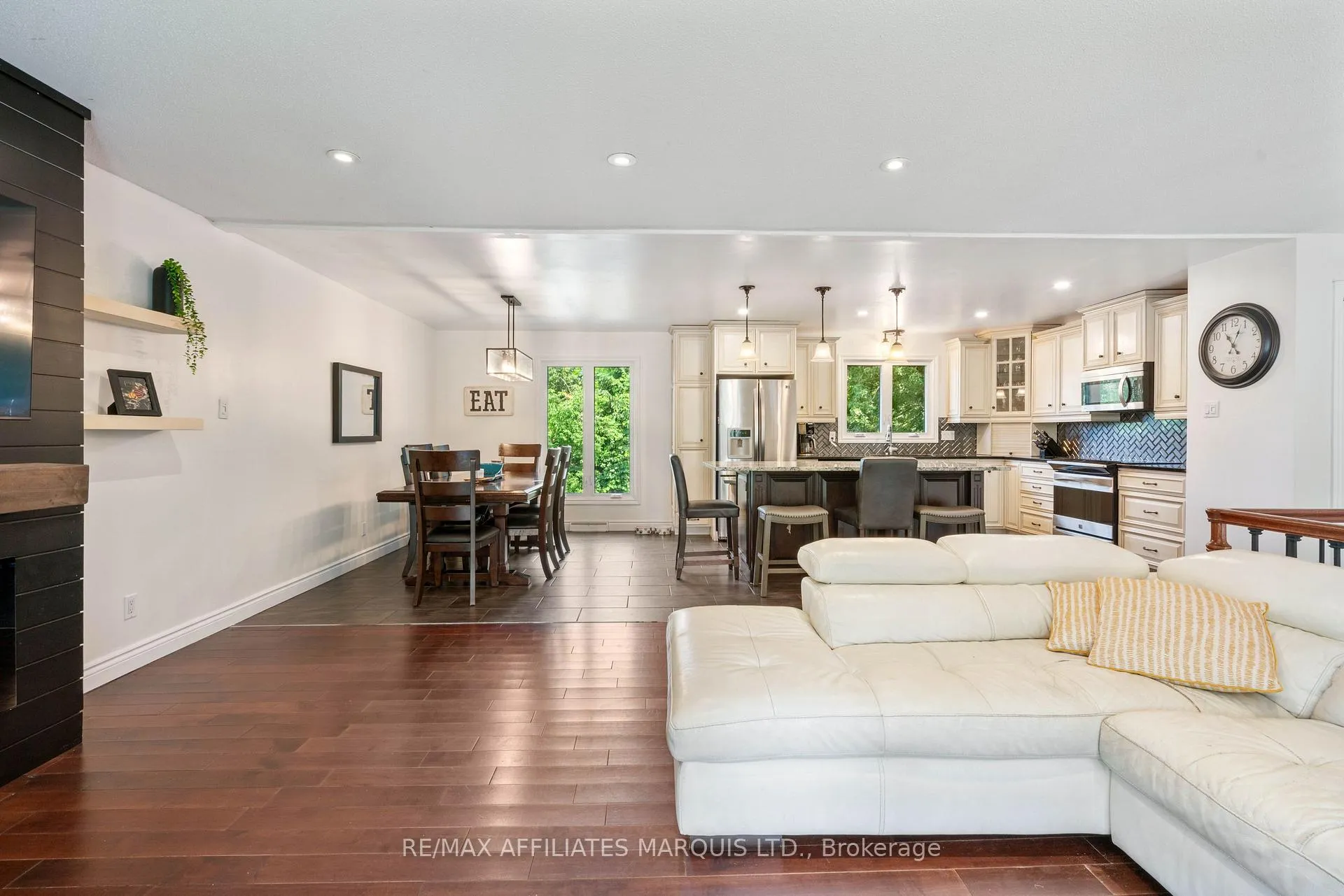 Photo 15 of 1507 Catherine Street, Cornwall — HOMEH