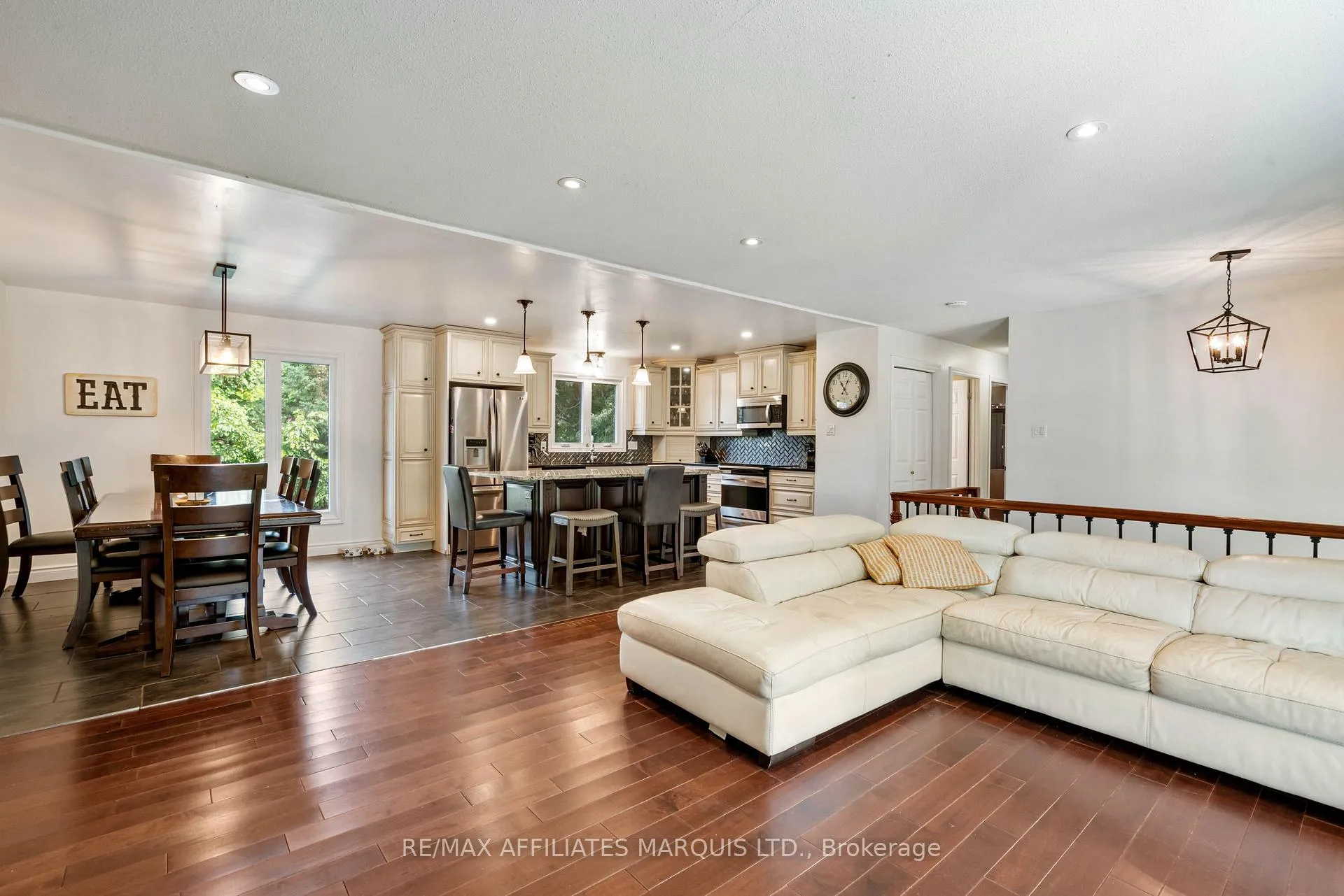 Photo 16 of 1507 Catherine Street, Cornwall — HOMEH