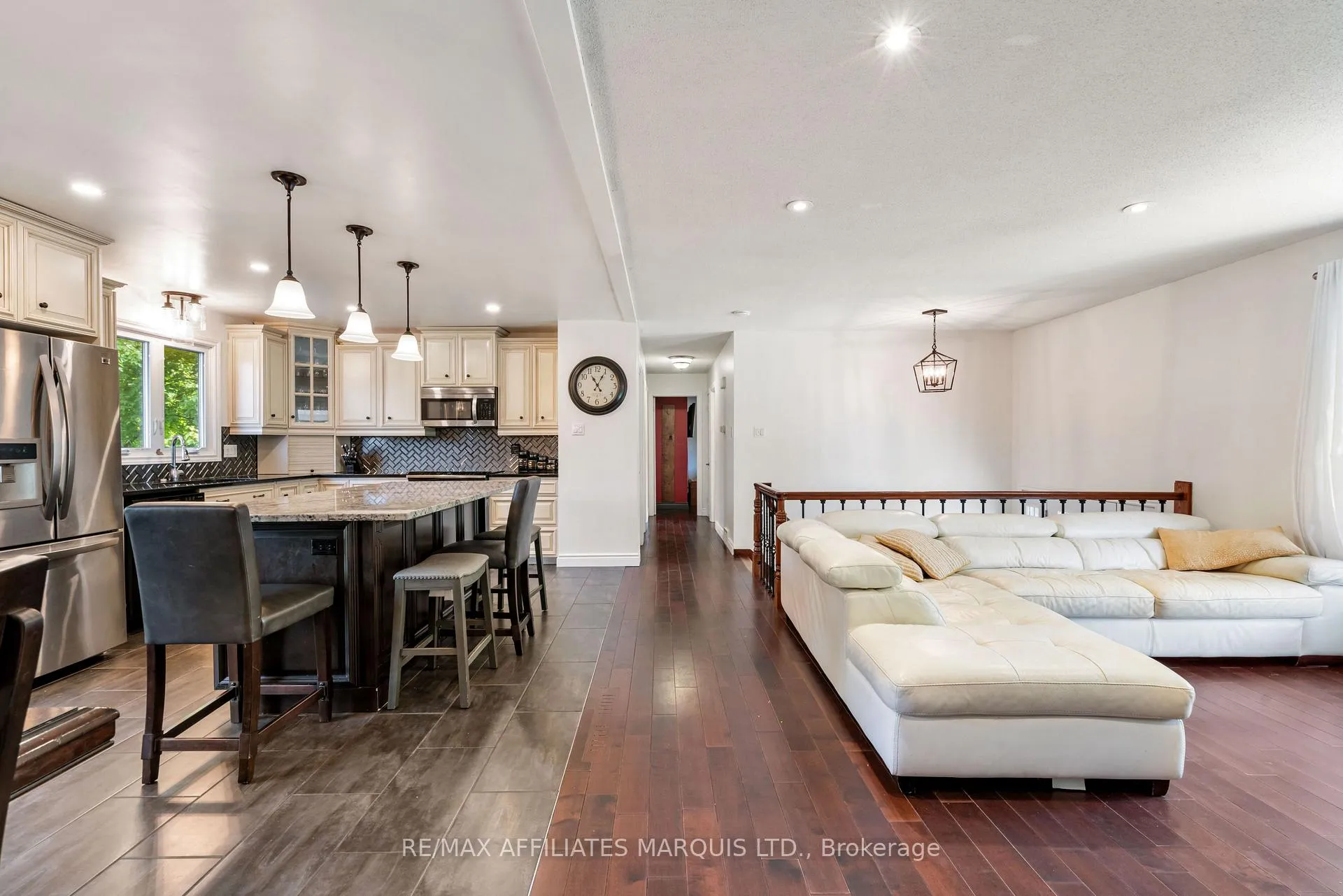 Photo 17 of 1507 Catherine Street, Cornwall — HOMEH