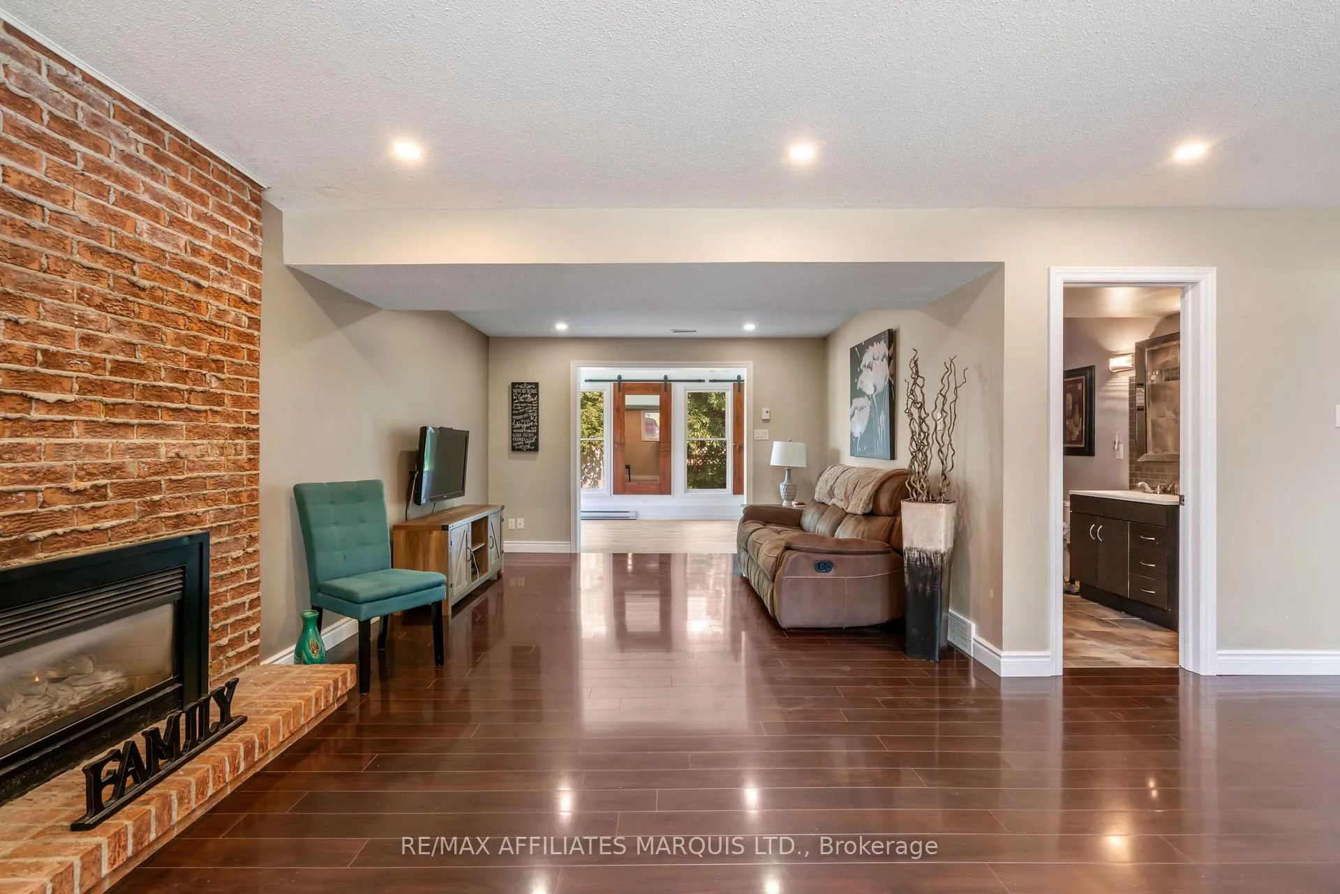 Photo 26 of 1507 Catherine Street, Cornwall — HOMEH