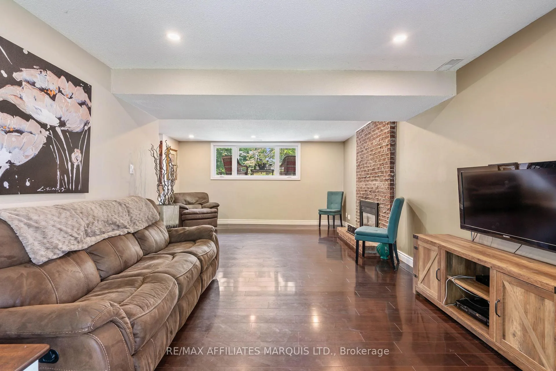 Photo 28 of 1507 Catherine Street, Cornwall — HOMEH