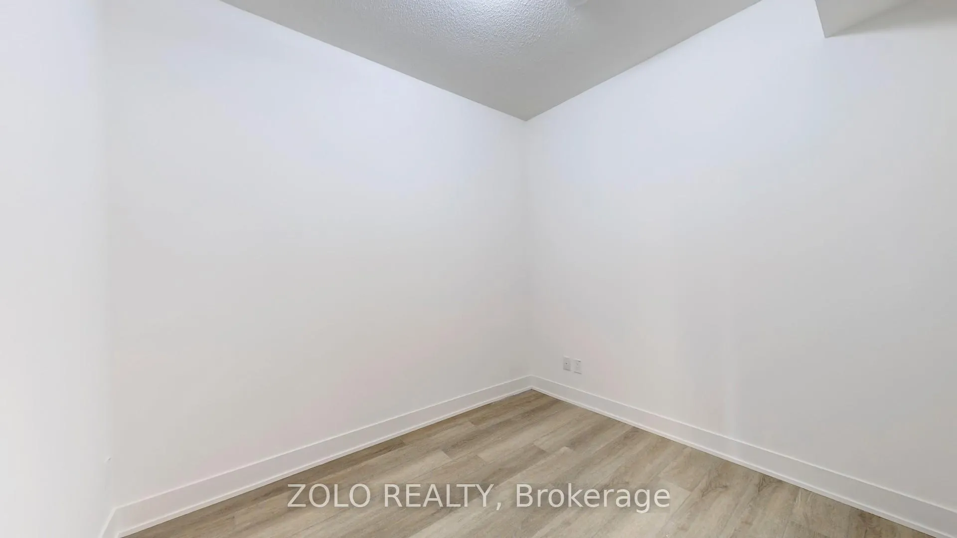 Photo 13 of Unit 1110, 38 Andre De Grasse Street, Markham, Unionville — HOMEH