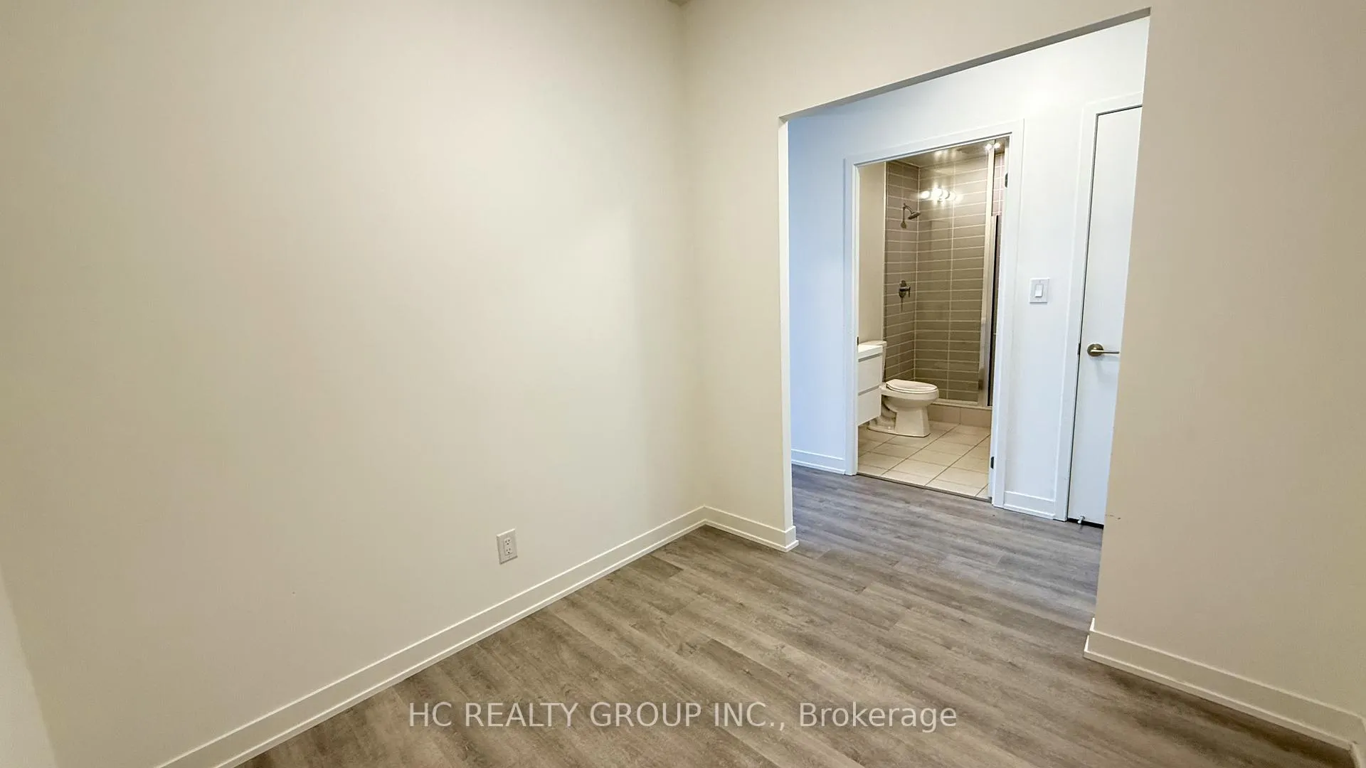 Photo 8 of Unit A1204, 8119 Birchmount Rd, Markham, Unionville — HOMEH