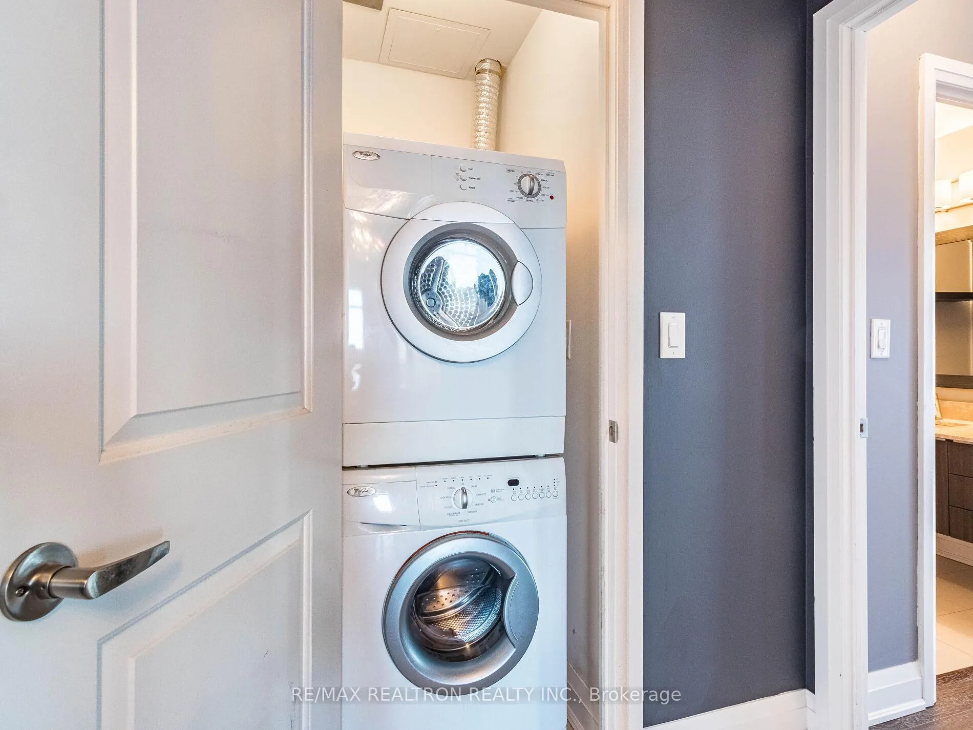 Photo 27 of Unit 404, 24 Woodstream Boulevard, Vaughan, Vaughan Grove — HOMEH