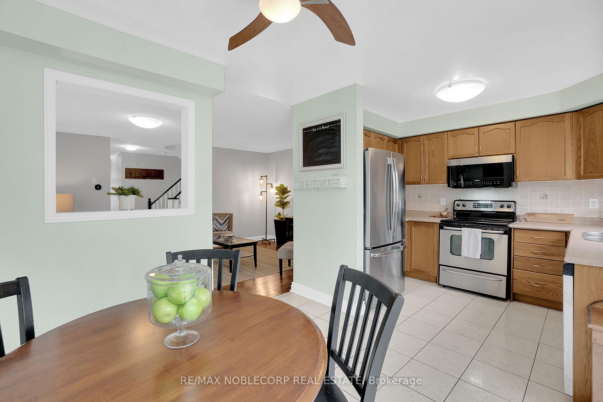 Photo 19 of 54 Lawren Harris Crescent, Caledon, Bolton West — HOMEH