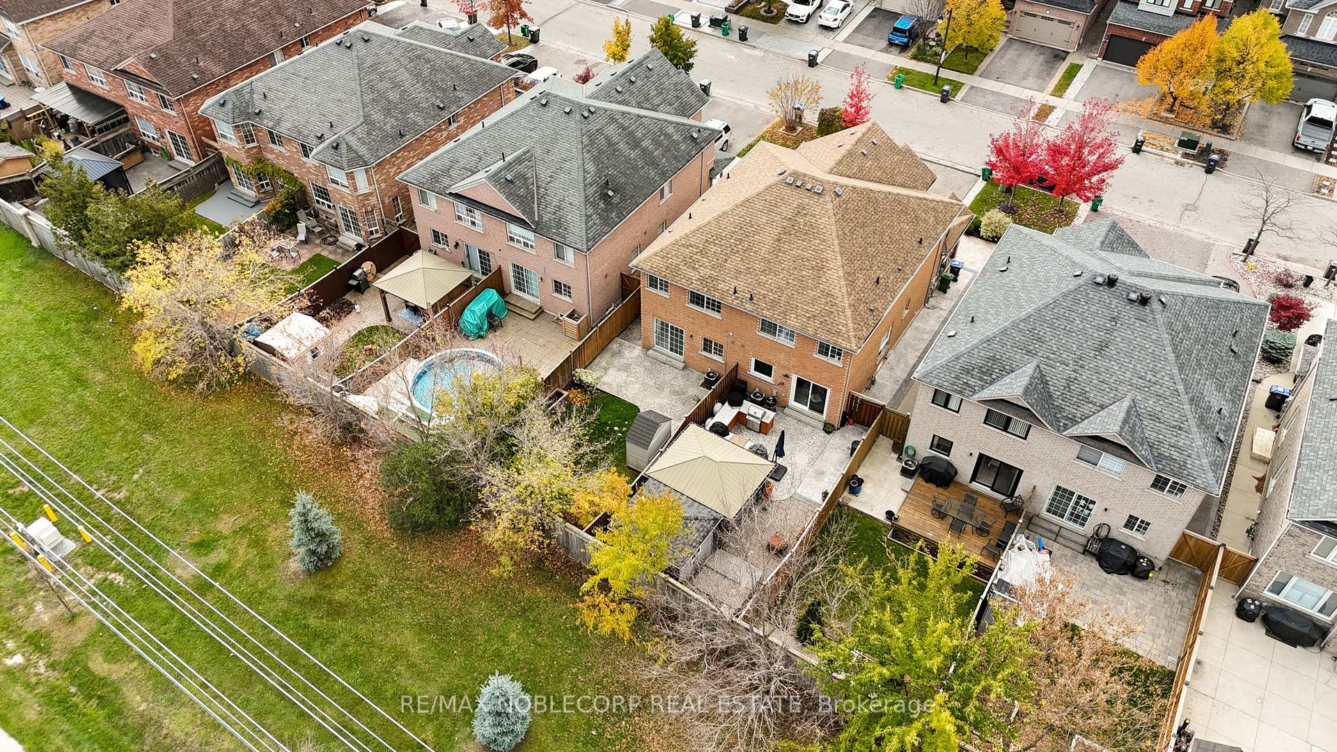 Photo 40 of 54 Lawren Harris Crescent, Caledon, Bolton West — HOMEH