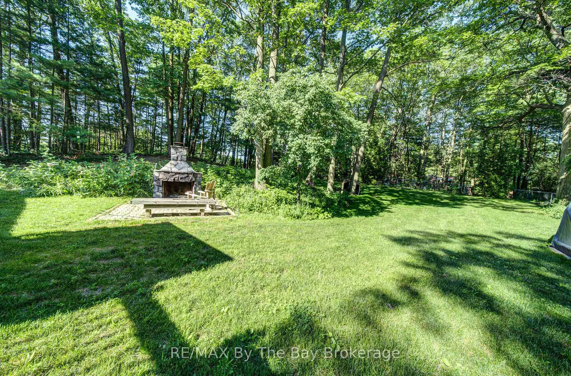 Photo 34 of 9 Frederick Dr., Wasaga Beach — HOMEH