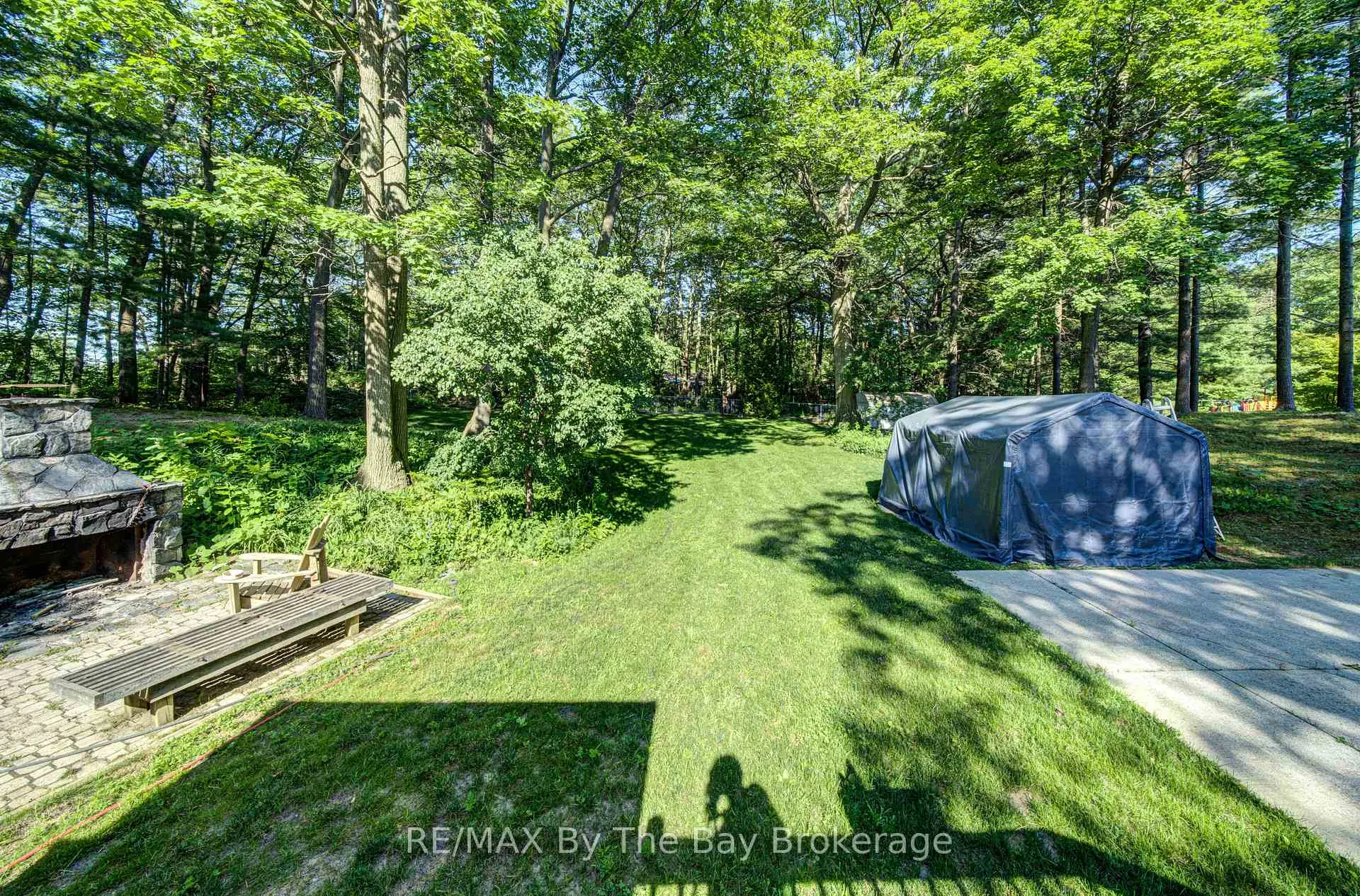 Photo 35 of 9 Frederick Dr., Wasaga Beach — HOMEH
