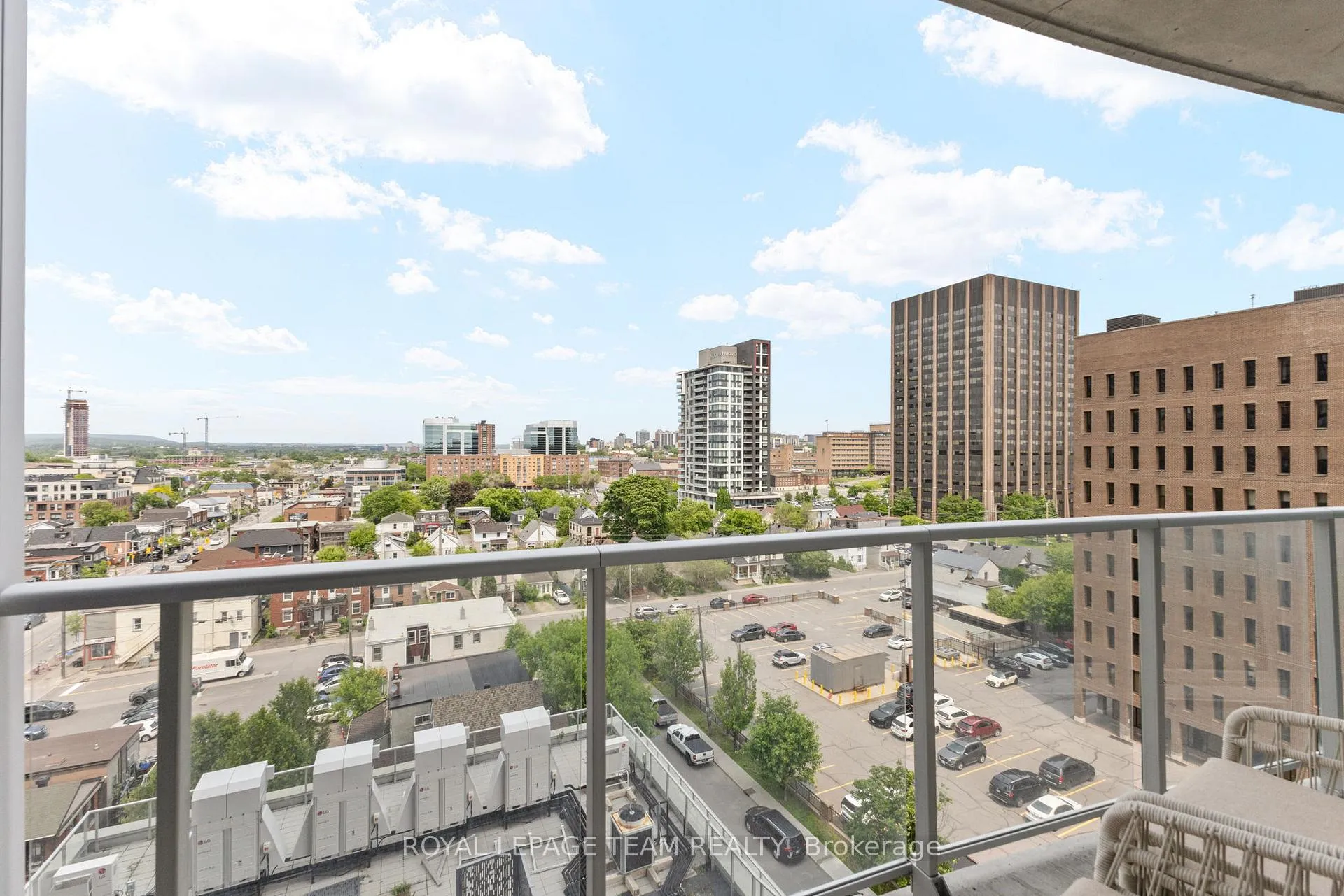 Photo 32 of Unit 809, 805 Carling Avenue, Ottawa, West Centre Town — HOMEH