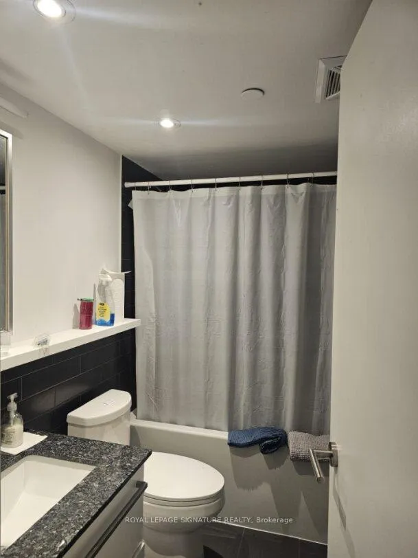 Photo 5 of Unit 617, 120 Varna Drive, Toronto, Englemount-Lawrence — HOMEH